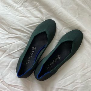 Rothy’s The Flat Emerald Green (Retired) Round Toe 10.5